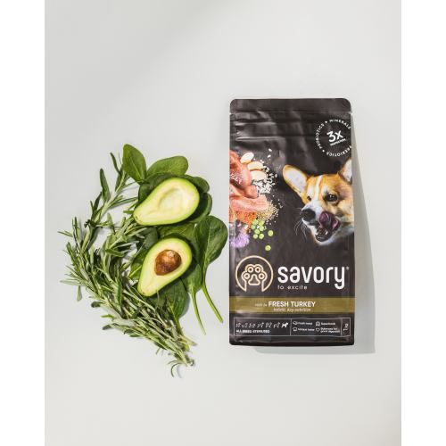 Сухий корм Savory All Breed для стерилізованих собак усіх порід зі свіжою індичкою 