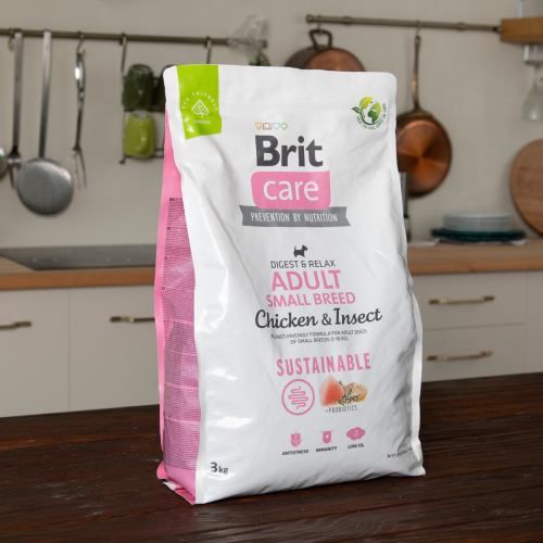 Сухий корм Brit Care Dog Sustainable Adult Small Breed для собак малих порід з куркою та комахами