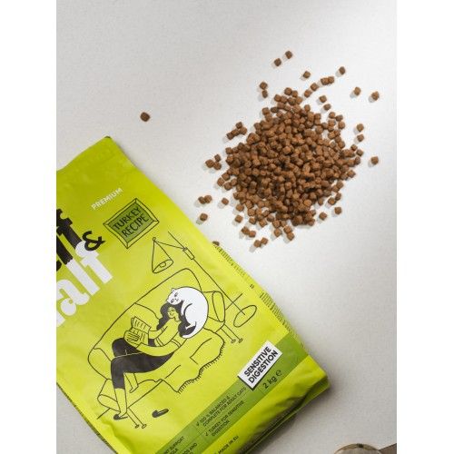 Сухий корм Half&Half для котів із чутливим травленням з індичкою